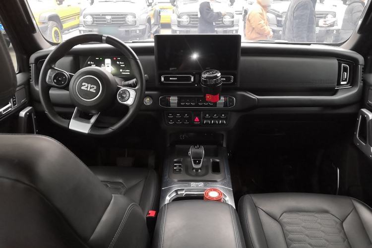 Used  T01 2024 2.0T Mechanic
