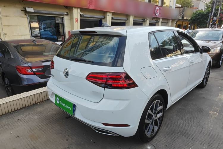 Used Volkswagen Golf 2018 230TSI Automatic Luxury Version