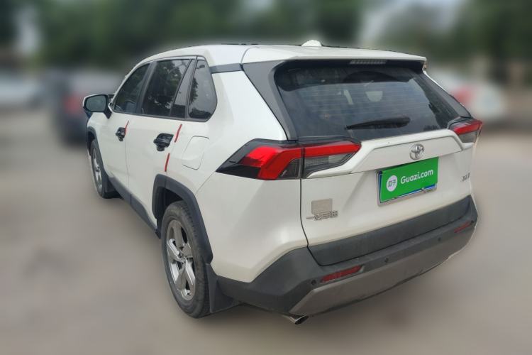 Used Toyota RAV4 2022 2.0L CVT Two-Wheel Drive Fashion Edition
