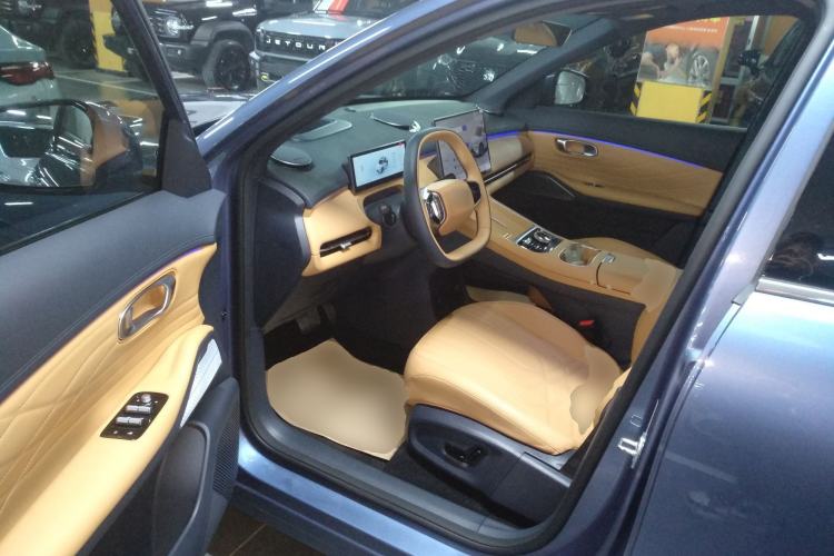 Used  Galaxy Xingjian 7 EM-i 2025 120km Flagship Edition