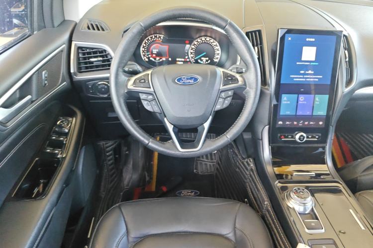 Used Ford Edge 2020 EcoBoost 245 Two-Wheel Drive Titanium 7-Seater
