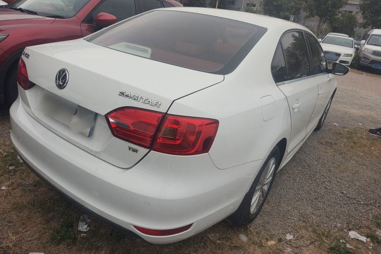 Used Volkswagen Sagitar 2014 Revised Version 1.4TSI Automatic Luxury Edition