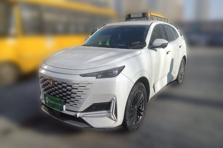 Used Changan UNI-K 2023 2.0T Two-Wheel Drive YueShang Trim