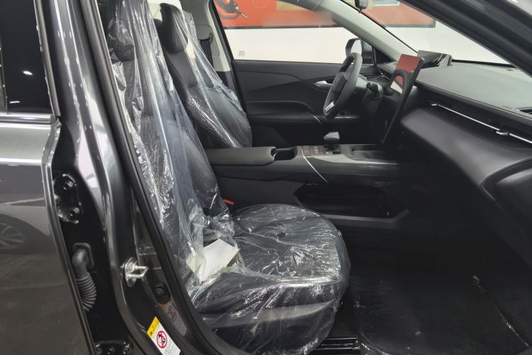 Used Changan Eado 2025 Blue Whale 1.5T 500Bar Prestige Model
