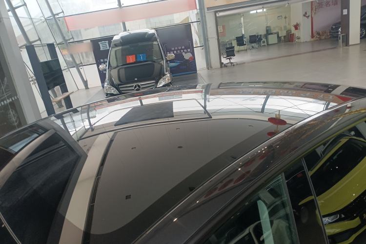 Used Tesla Model Y 2025 Rear-Wheel-Drive Version