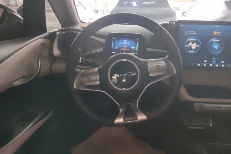 Used BYD Dolphin 2023 420 km Fashion Edition