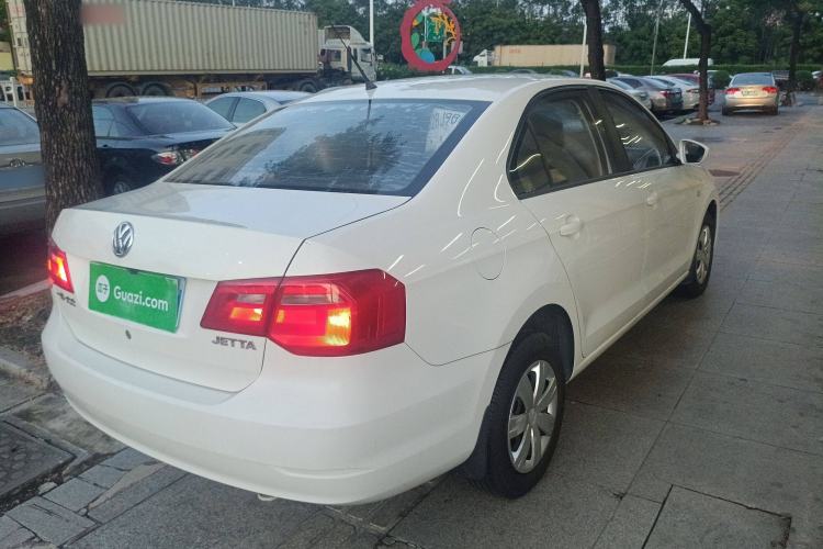 Used Volkswagen Jetta 2015 Value Edition 1.6L Automatic Fashion Version
