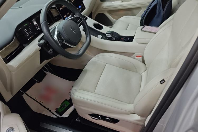 Used Hima AITO M5 2022 Extended-Range Four-Wheel Drive Performance Version
