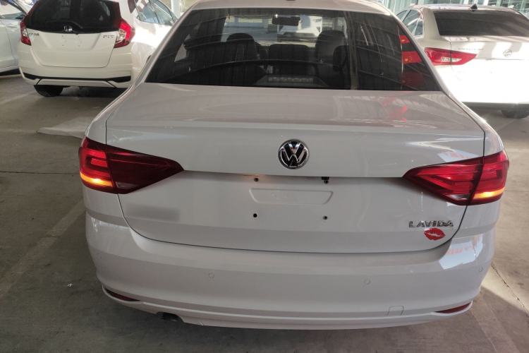 Used Volkswagen Lavida 2017 1.6L Automatic Fashion Edition