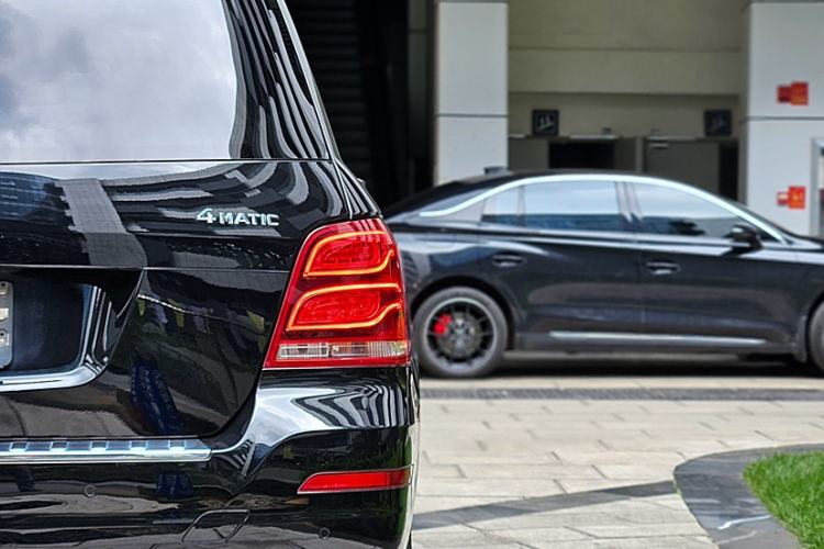 Used Mercedes-Benz GLK-Class 2013 Facelift GLK 300 4MATIC Fashion Edition
