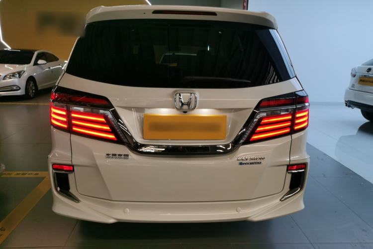 Used Honda Elysion 2019 2.0L Hybrid Supreme Edition