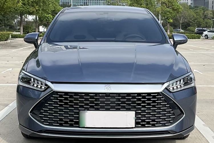 Used BYD Qin PLUS 2024 HONOR Edition DM-i 55KM Leading Model
