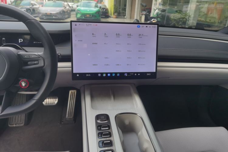 Used  SU7 2024 Four-Wheel Drive Ultra-Long Range Advanced Intelligent Driving Max Edition