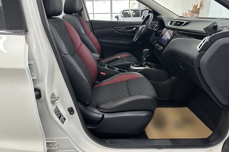 Used Nissan Qashqai 2016 2.0L CVT Luxury Edition