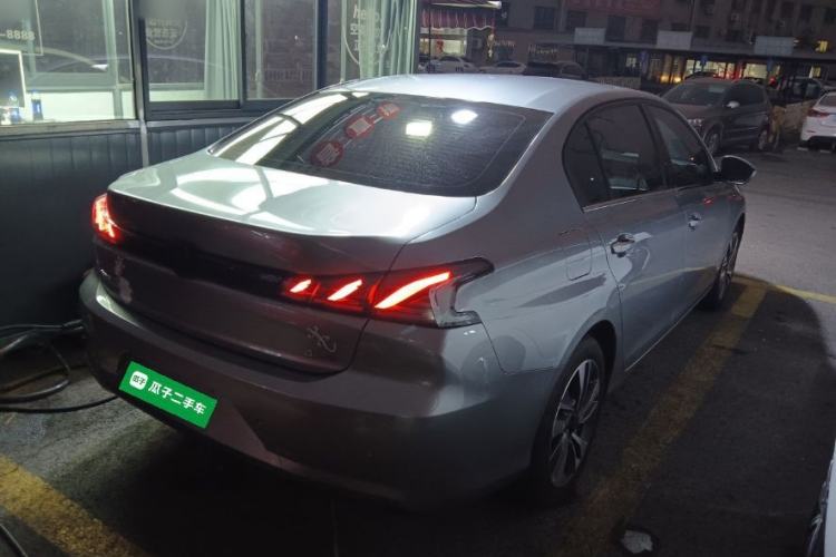 Used Peugeot 408 2022 1.6T Light-Chasing Edition
