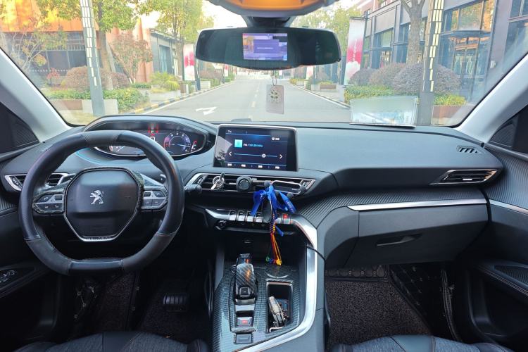 Used Peugeot 5008 2017 350THP 7-Seater Elite Edition
