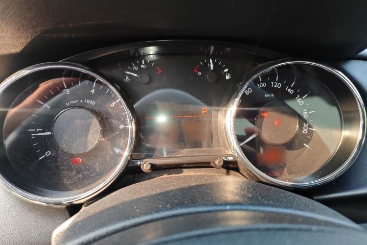 Used Peugeot 3008 2015 2.0L Automatic Classic Edition