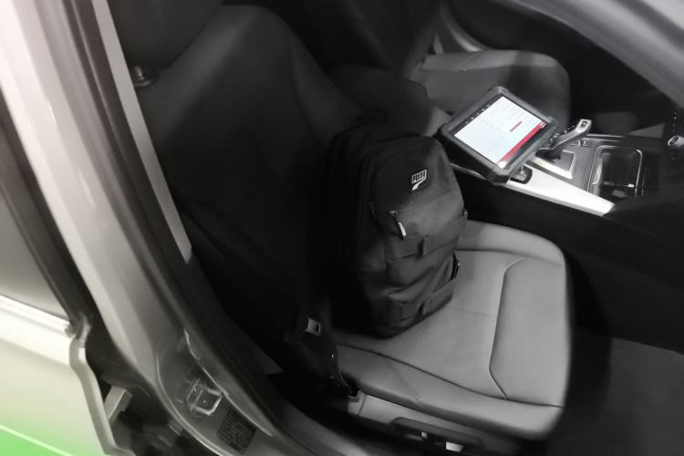 Used BMW 3 Series 2015 320Li Luxury Edition Fashion Model
