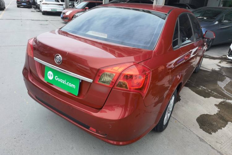 Used Buick Excelle 2013 1.5L Manual Classic Model
