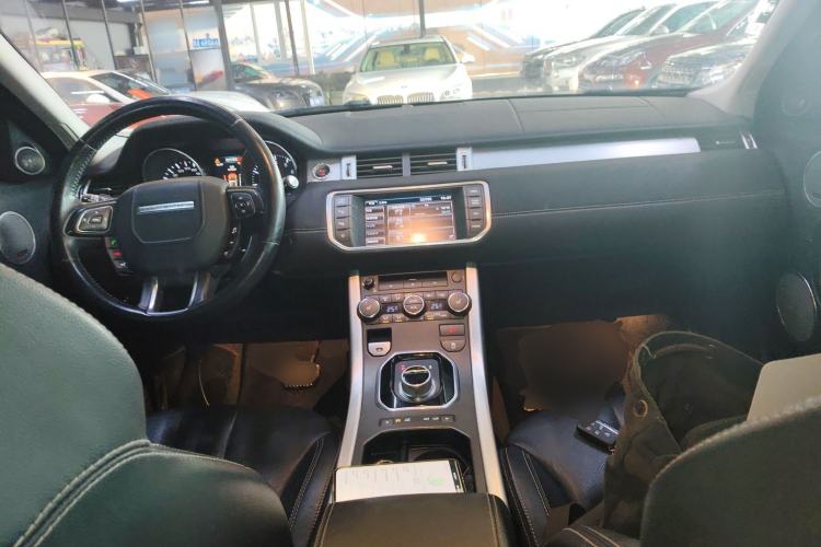 Used Land Rover Range Rover Evoque 2014 2.0T 5-Door Christmas Limited Edition