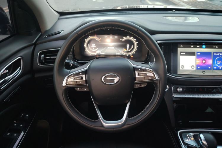 Used GAC Trumpchi GS8 2020 390T Two-Wheel Drive Luxury Smart Connectivity Version (7 Seats)
