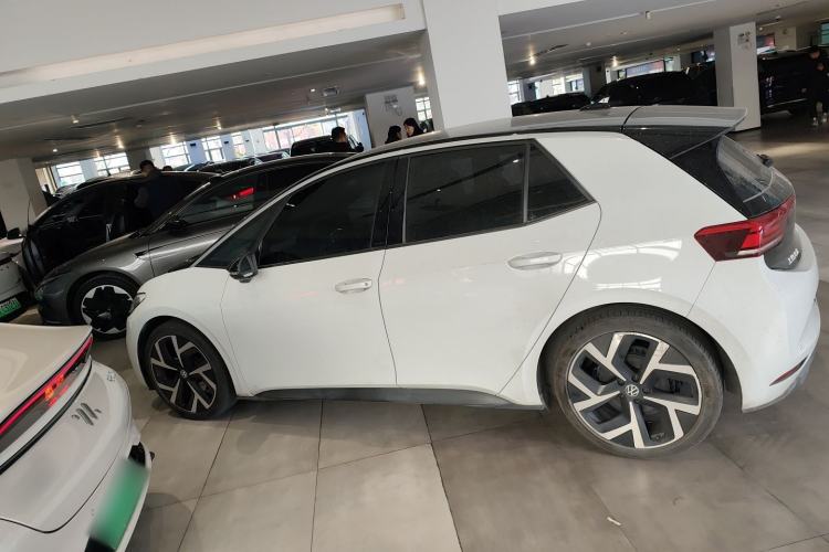 Used Volkswagen ID.3 2024 Pure & Smart Edition
