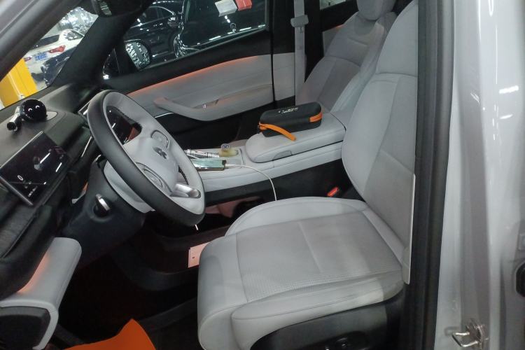 Used Nio ES6 2024 75 kWh
