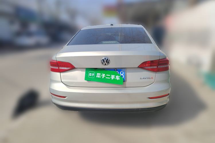 Used Volkswagen Lavida 2019 1.5L Automatic Fashion Edition China VI
