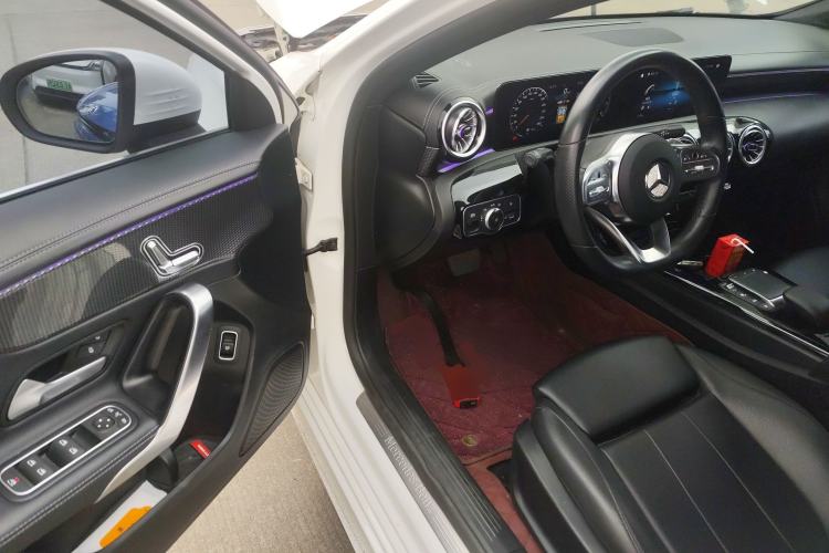 Used Mercedes-Benz A-Class 2022 Restyled A 200 L Sport Sedan Fashion Version