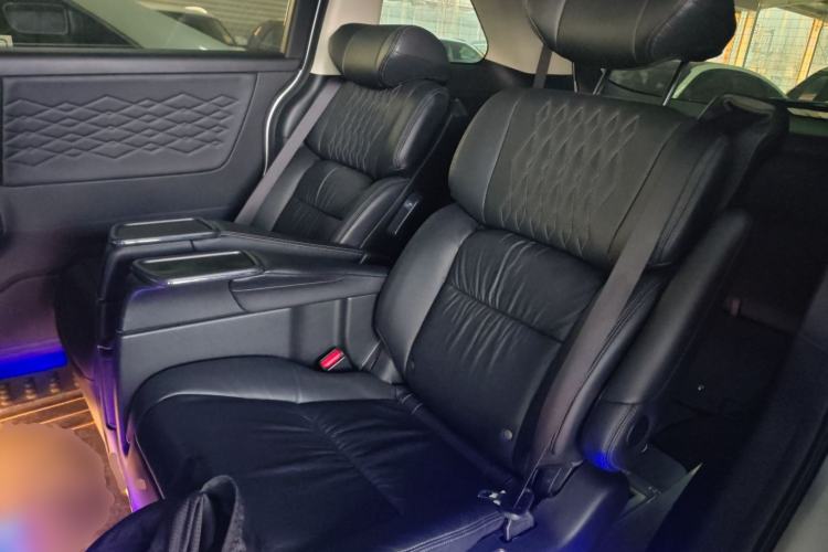 Used Honda Elysion 2022 2.0L eHEV Luxury Edition