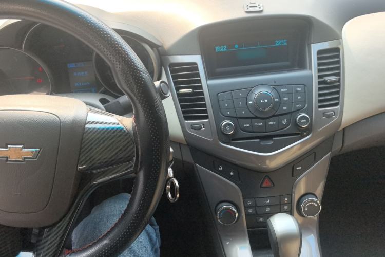 Used Chevrolet Cruze 2015 1.5L Classic SE AT
