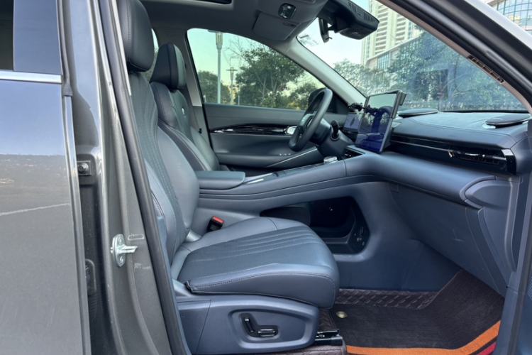 Used  E5 2024 530 km Exploration+ Version
