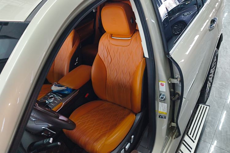 Used Tank 500 2023 3.0T Business Edition "Creation" Style 5 Seats
