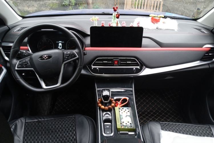 Used SOL X8 2021 300T DCT Leading Smart Connectivity Version 6 Seats
