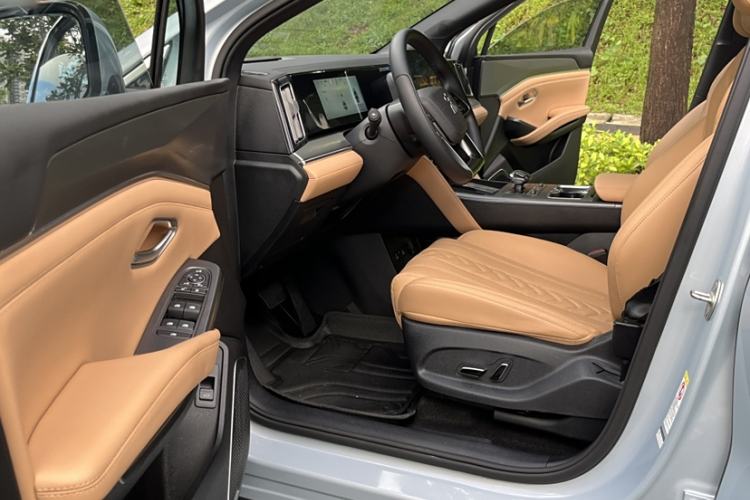 Used BYD Song L DM-i 2024 112 km Beyond Edition
