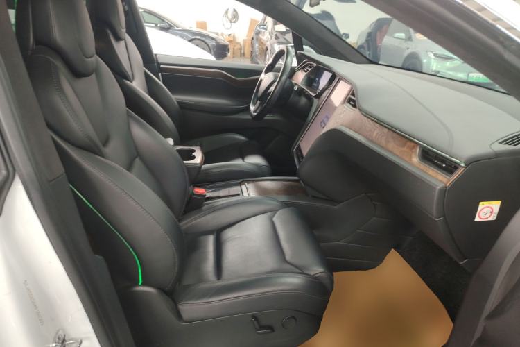 Used Tesla Model X 2019 Long-Range Version
