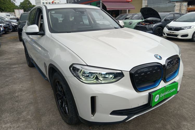 Used BMW iX3 2021 Updated Leading Edition
