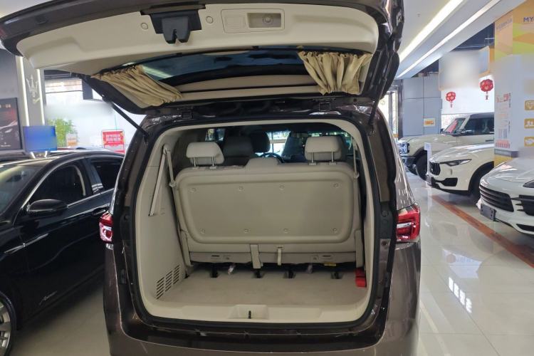 Used Buick GL8 2023 Land Executive Class Smart Enjoyment Model
