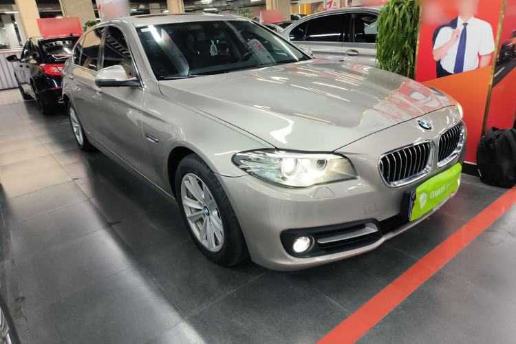 Used BMW 5 Series 2014 520Li Elegant Model
