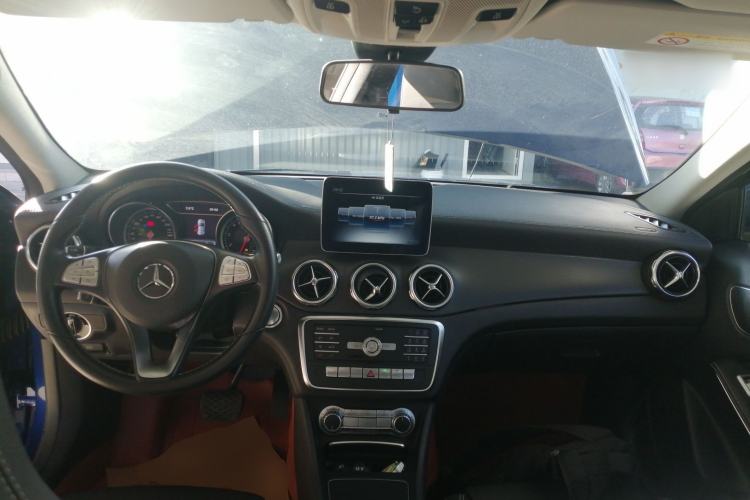 Used Mercedes-Benz GLA 2018 GLA 200 Fashion Model
