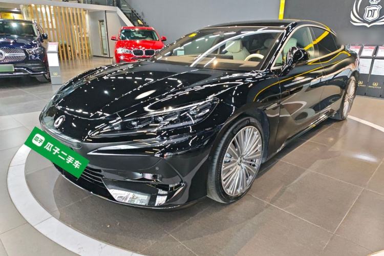 Used Denza Z9 2024 1100 km All-Wheel-Drive Ultra Version