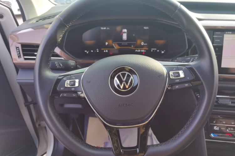 Used Volkswagen Tharu 2022 280TSI Two-Wheel-Drive Luxury Edition
