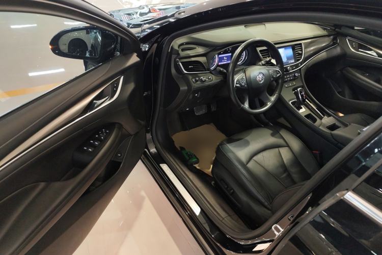 Used Buick LaCrosse 2022 652T Luxury Version
