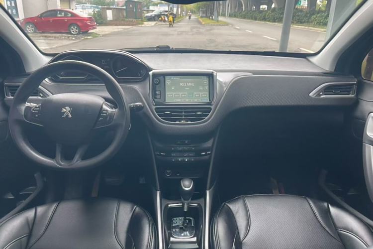 Used Peugeot 2008 2016 230THP Automatic Fashion Edition
