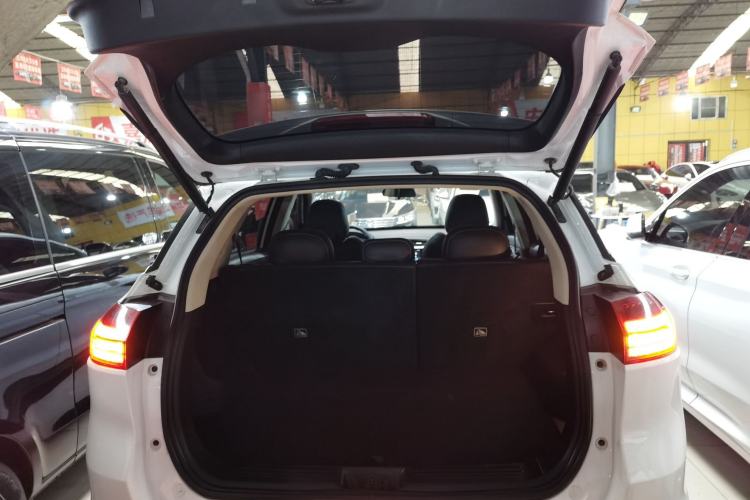 Used Geely Auto Emgrand X7 Sport 2021 Million Edition 1.8TD DCT Two-Wheel Drive Comfort Model
