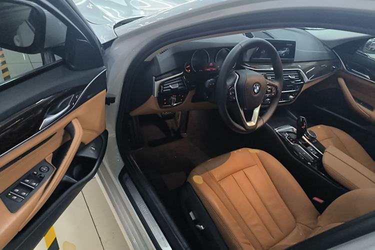 Used BMW 5 Series 2018 528Li Launch Special Edition
