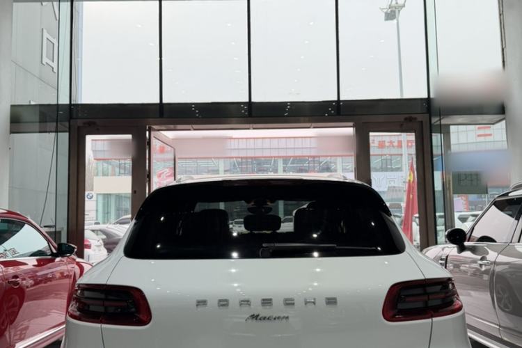 Used Porsche Macan 2017 Macan 2.0T