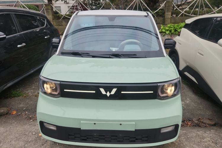 Used Wuling Hongguang MINIEV 2022 Macaron Premium Model – Lithium Iron Phosphate
