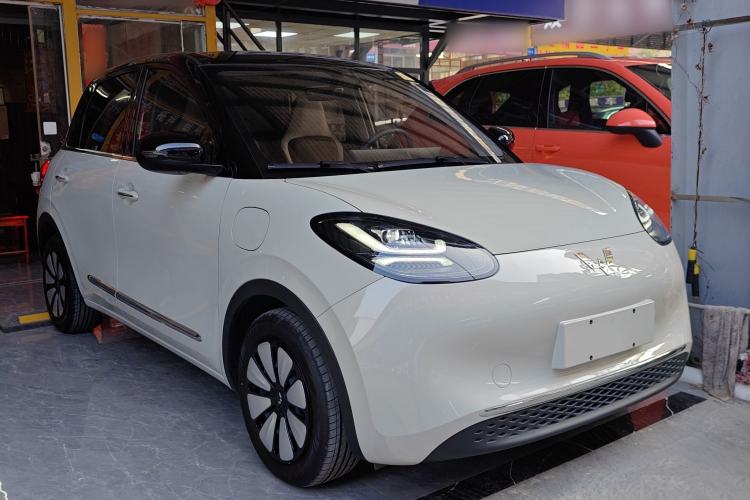 Used Wuling Bingo 2024 333 km Lingxi Connected Version
