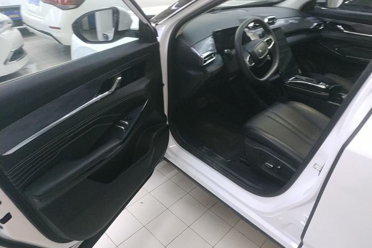 Used Dongfeng Aeolus Mage 2023 DH-i 1.5T Luxury Edition